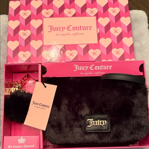 Juicy Couture Accessories - Juicy Couture Black Faux Fur Key Holder